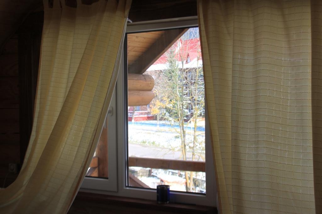 Sadyba Kazkove Dzherelo Verkhovyna Kamer foto