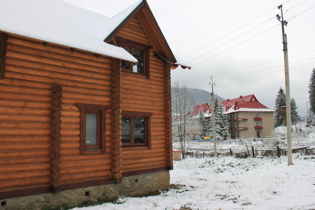 Sadyba Kazkove Dzherelo Verkhovyna Buitenkant foto