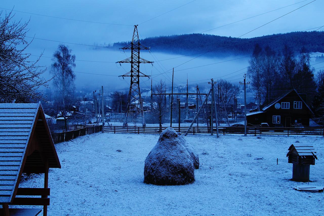 Sadyba Kazkove Dzherelo Verkhovyna Buitenkant foto
